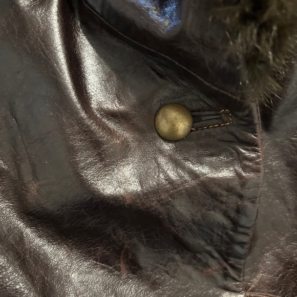 Brown genuine leather jacket for women short - Picture 3 of 11